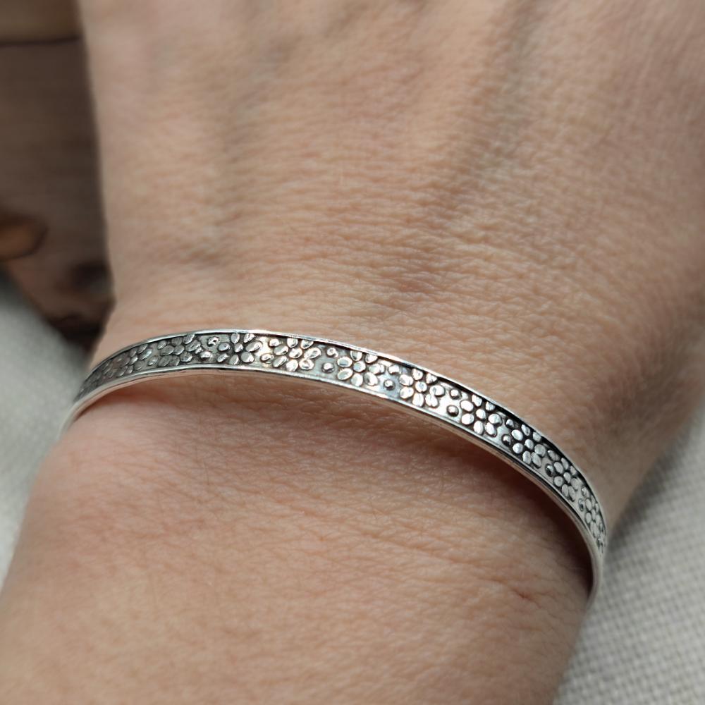 Bracciale rigido aperto in argento 925 - CHOWRINGHEE