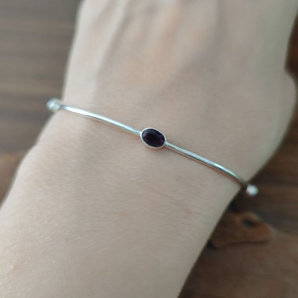 Bracciale rigido con pietra in argento 925 - BARIKUL