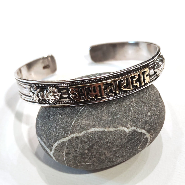 Bracciale OM MANI PADME HUM in argento 925 - DORJE