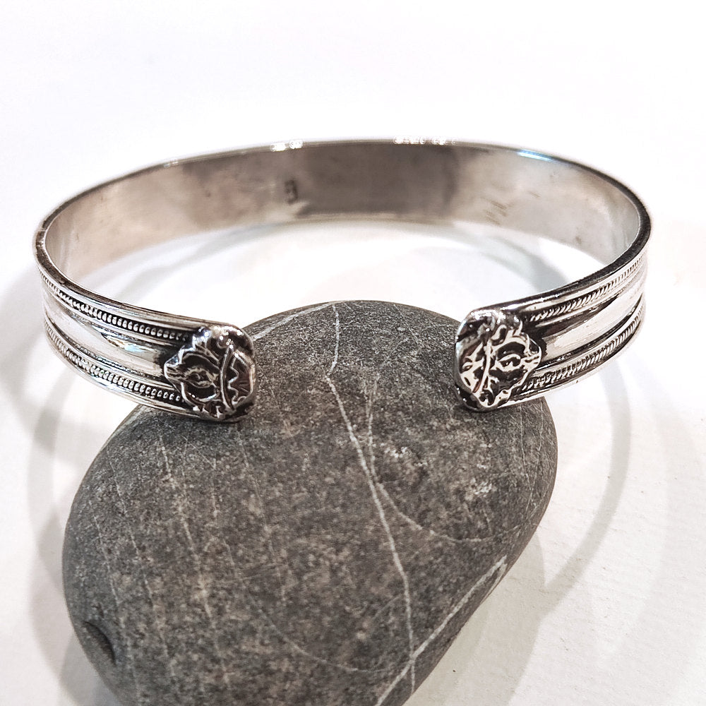 Bracciale OM MANI PADME HUM in argento 925 - DORJE apertura
