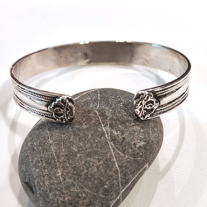 Bracciale OM MANI PADME HUM in argento 925 - DORJE apertura