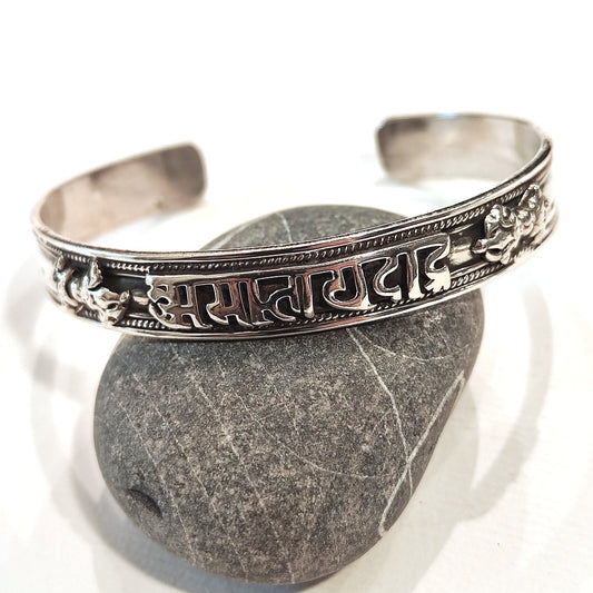 Bracciale OM MANI PADME HUM in argento 925 - DORJE