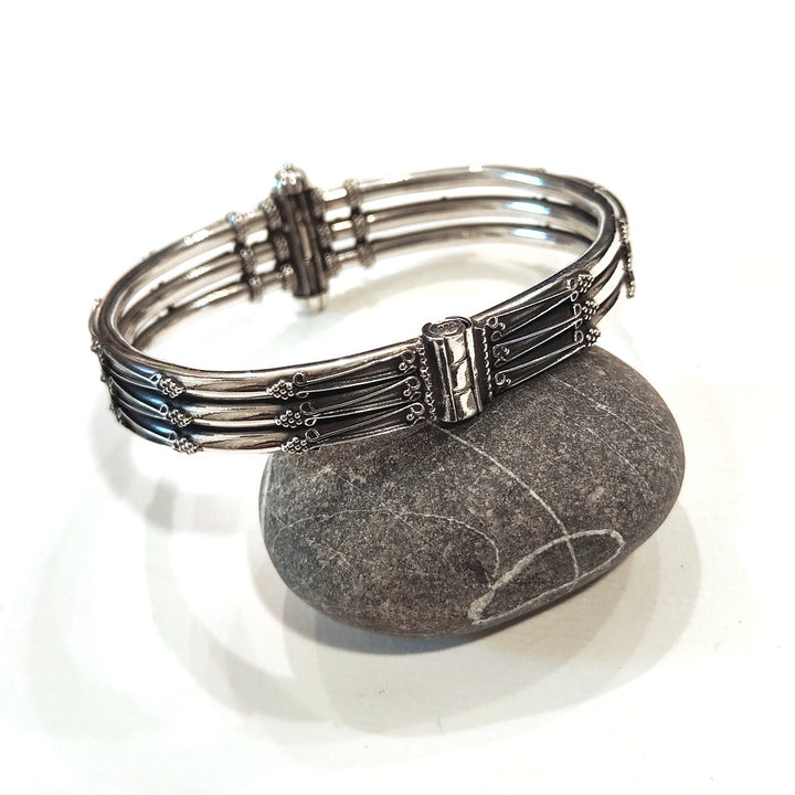 Bracciale NERANA in argento 925 – Etnico artigianale unisex cerniera