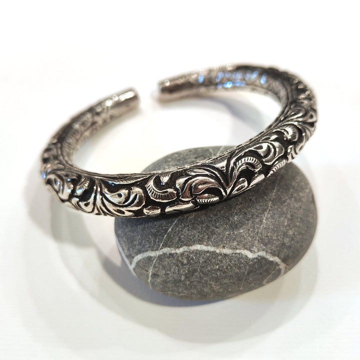 Bracciale NIRIL in Argento 925 – Artigianato Indiano Floreale Handmade