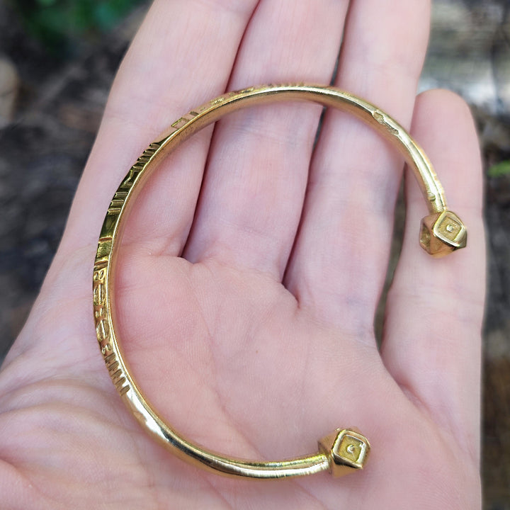 Bracciale aperto rigido etnico in ottone - BALJAY