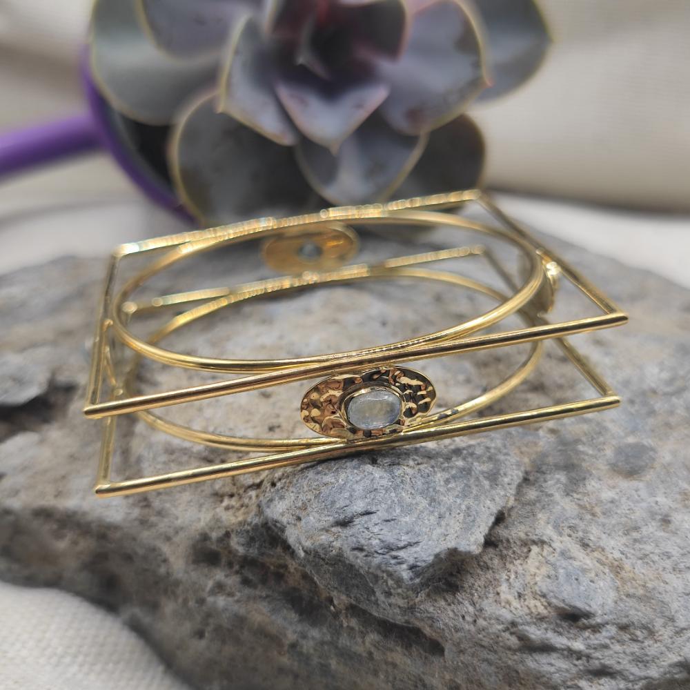 Bracciale rigido in ottone pietra di luna - VELARA