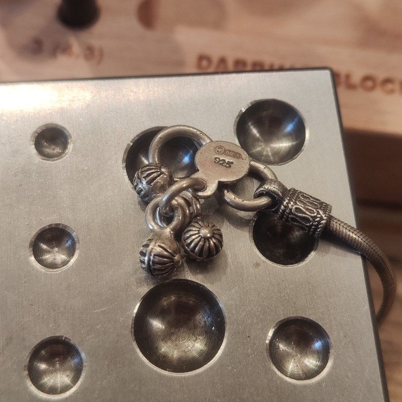 Cavigliera etnica in argento 925 - AMLAGORA – chiusura
