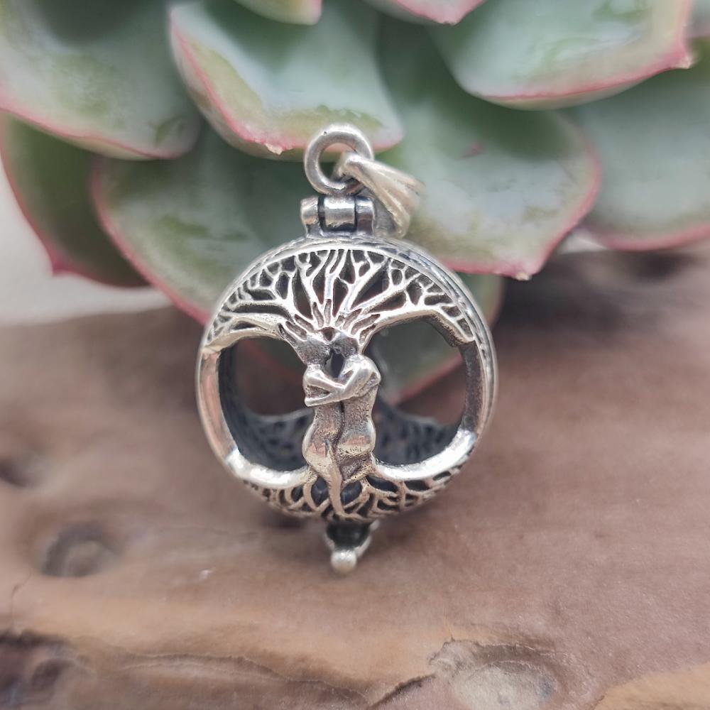 925 Sterling Silver Tree of Life Pendant - SOMPETA