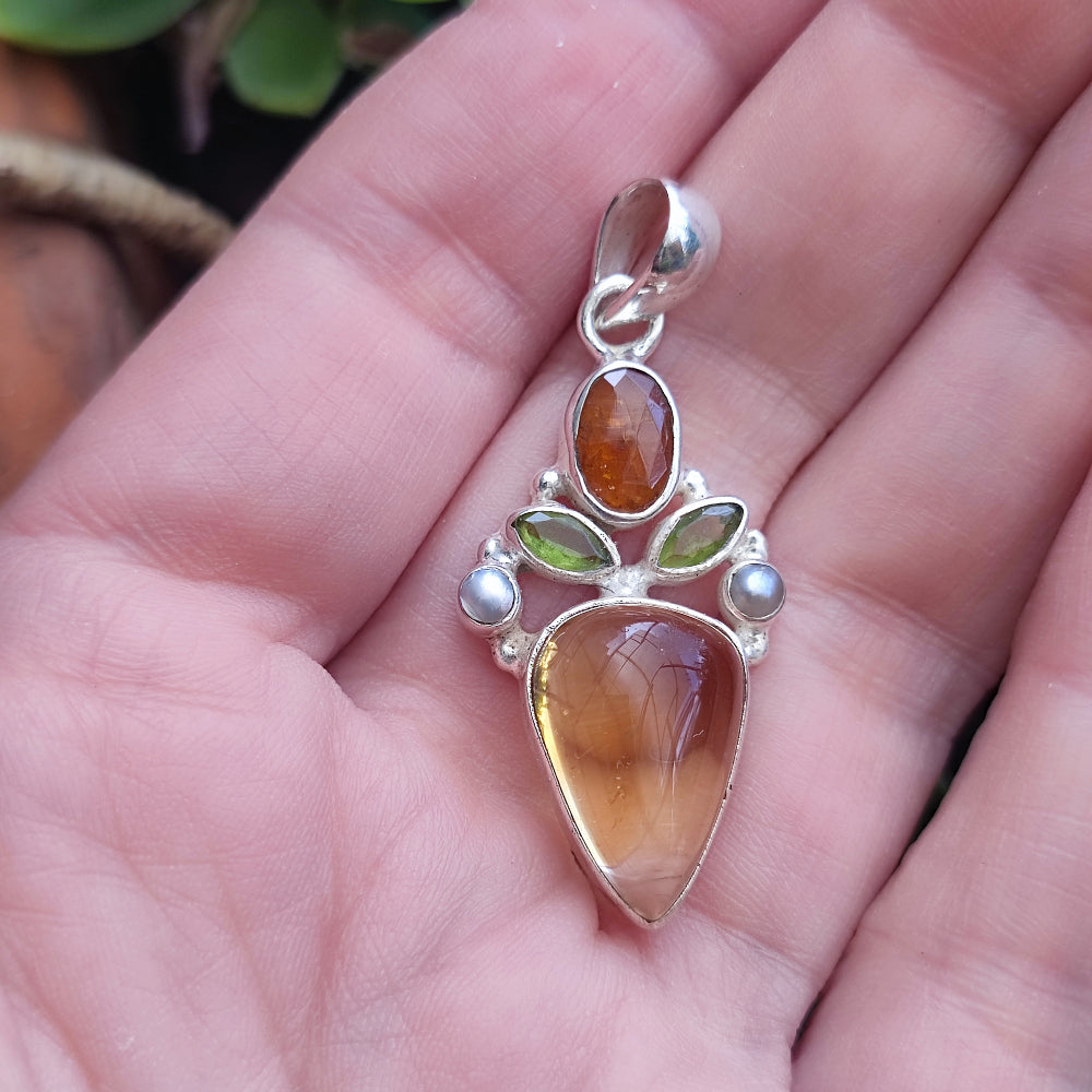 Ciondolo etnico in argento 925 con pietra - CHICHARI