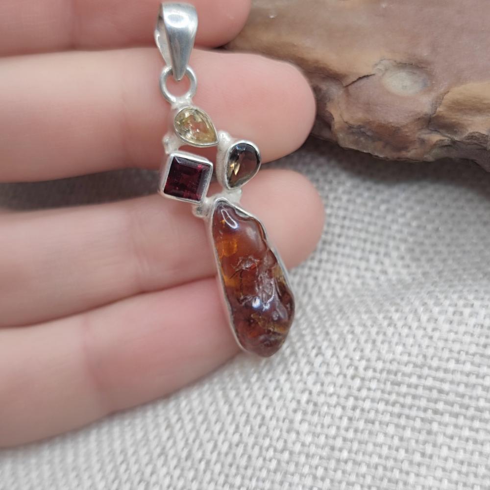 Ciondolo etnico in argento 925 ambra - PANGANUR