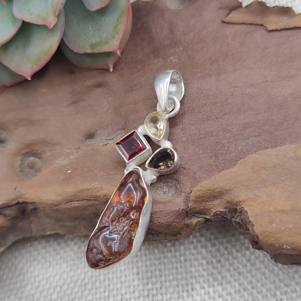 Ciondolo etnico in argento 925 ambra - PANGANUR