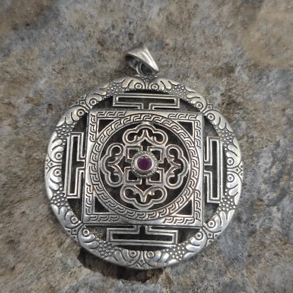 Ciondolo etnico in argento 925 con ametista - SONAKAIA