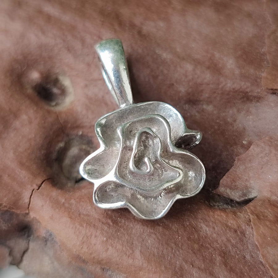 Ciondolo artigianale in argento 925 - ROSE
