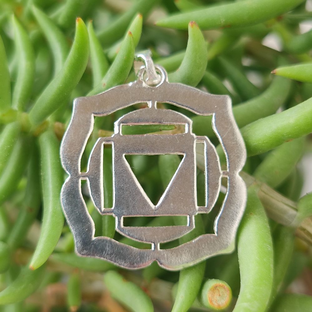 Ciondolo etnico in argento 925 con chakra - MULADHARA