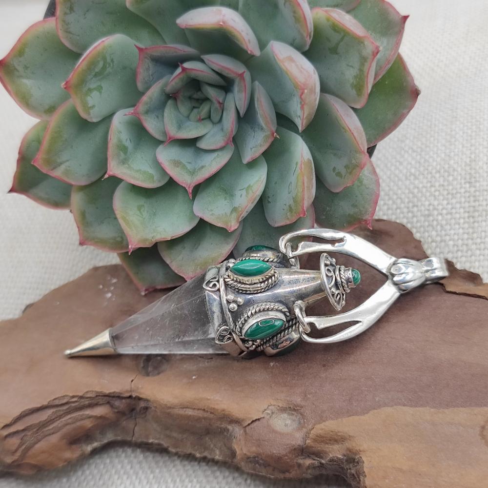 Ciondolo etnico in argento 925 cristallo di rocca - YAPETA