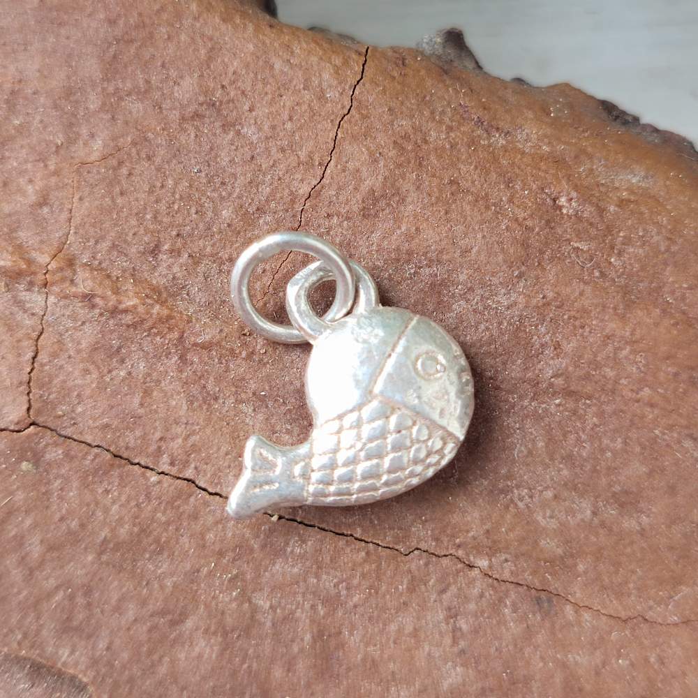 Ciondolo con pesce in argento 925 - NEMALO