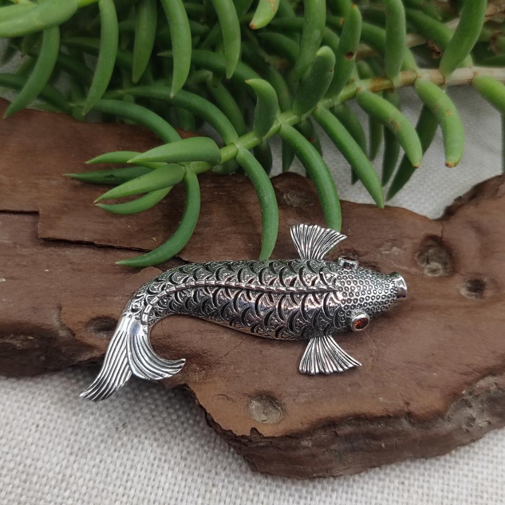 Ciondolo carpa KOI in argento 925 con pietra - BATALANA