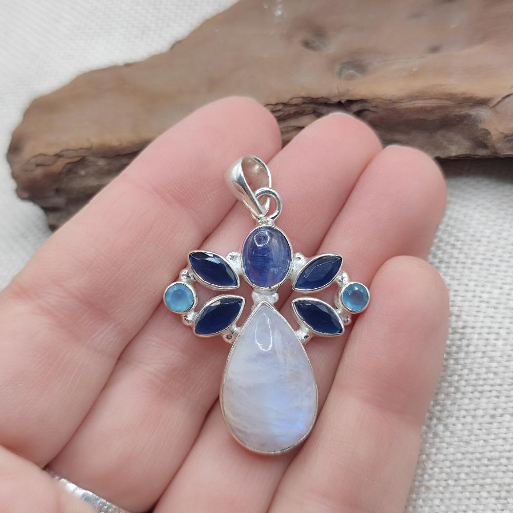 Ciondolo in argento 925 con pietra di luna - NARSINGI