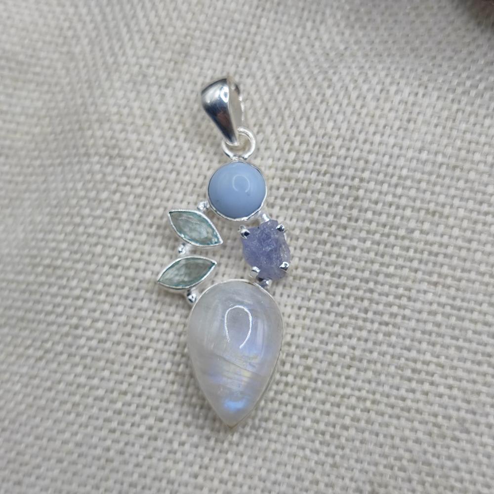 Ciondolo in argento 925 pietra di luna - RAJAHMUNDRY