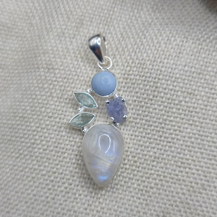 Ciondolo in argento 925 pietra di luna - RAJAHMUNDRY