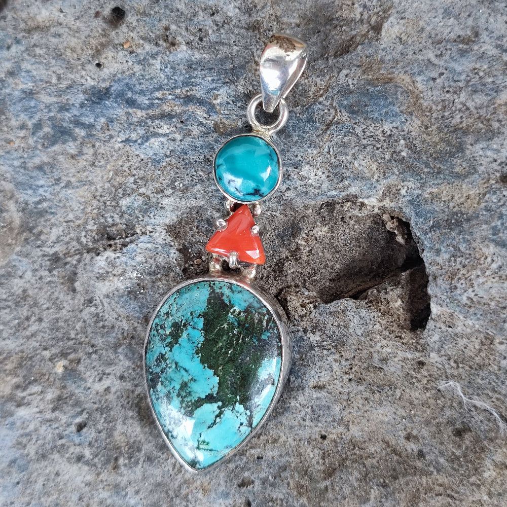 Ciondolo etnico in argento 925 con pietra - GOKUL