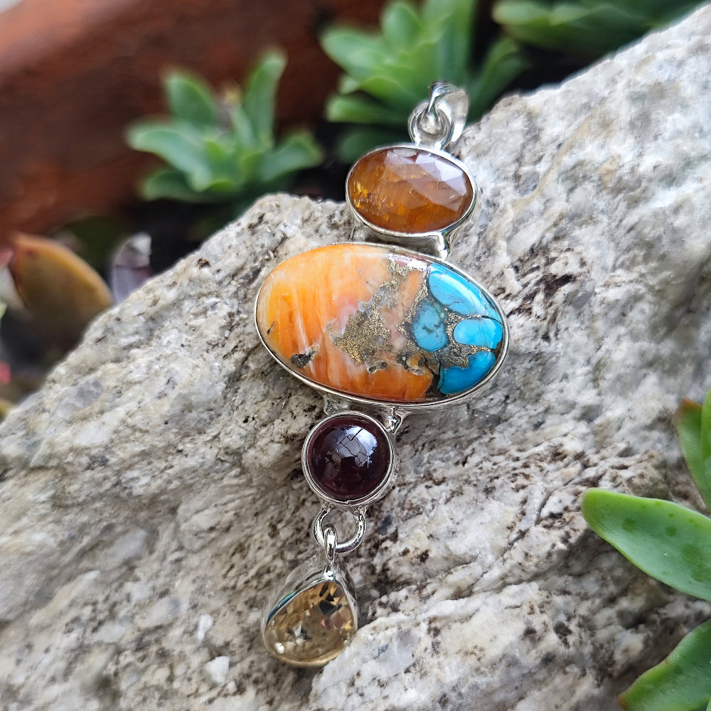 Ciondolo in argento 925 con pietra - HANDIA