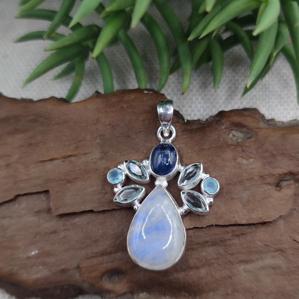 Ciondolo etnico in argento 925 con pietra - JALDAGA