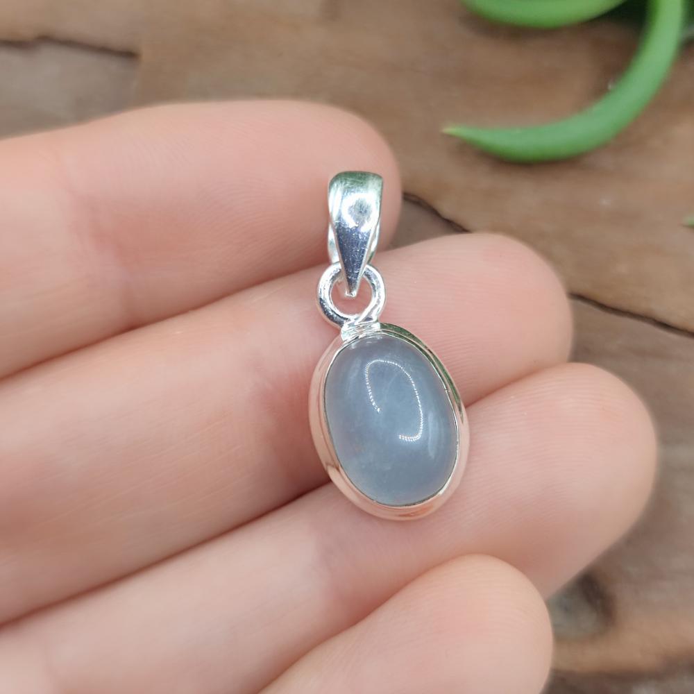 Ciondolo ovale in argento 925 con pietra - KISKA