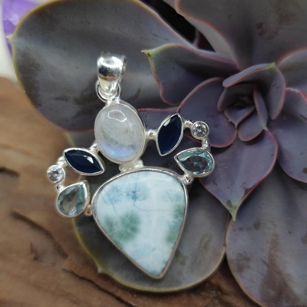 Ciondolo etnico in argento 925 con pietra - KOTBIU