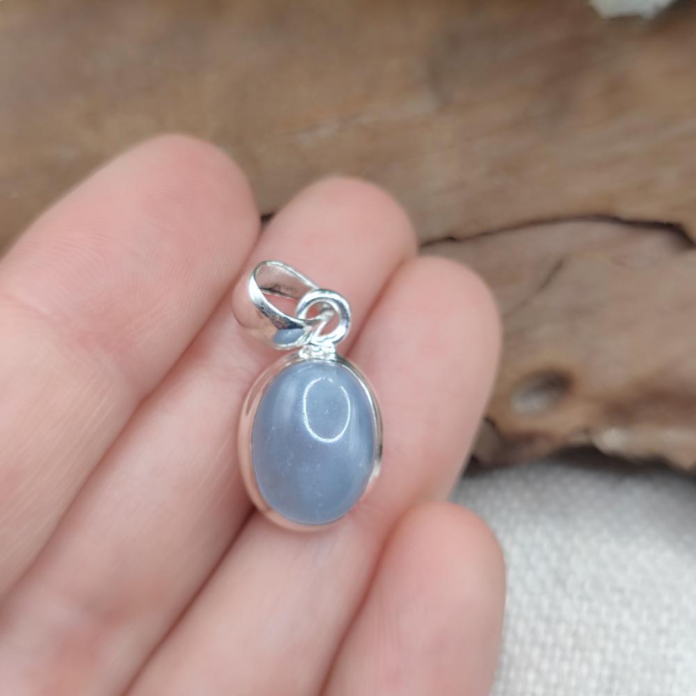 Ciondolo ovale in argento 925 con pietra - KURROG