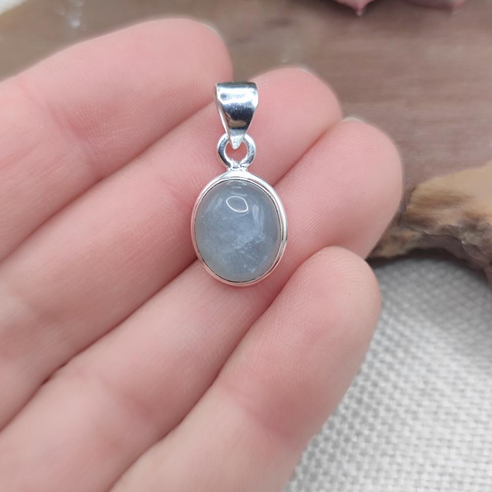 Ciondolo ovale in argento 925 con pietra - KURROG