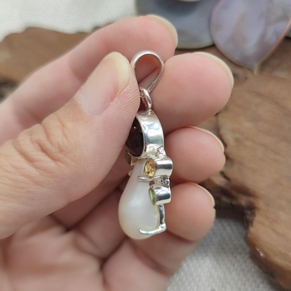 Ciondolo etnico in argento 925 con pietra - SALTERI