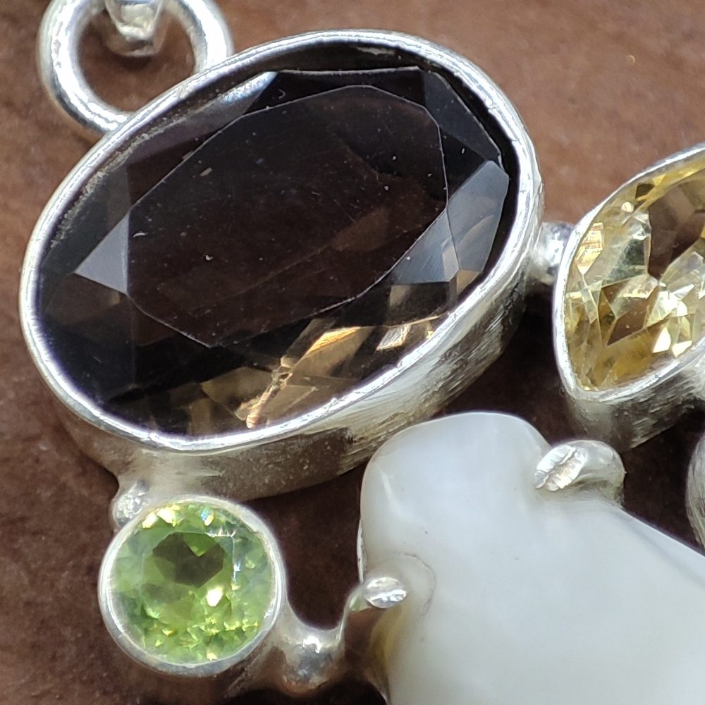 Ciondolo etnico in argento 925 con pietra - SALTERI
