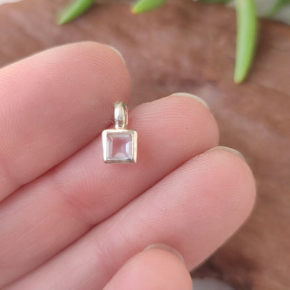Ciondolo dado in argento 925 con pietra - SEDAWA