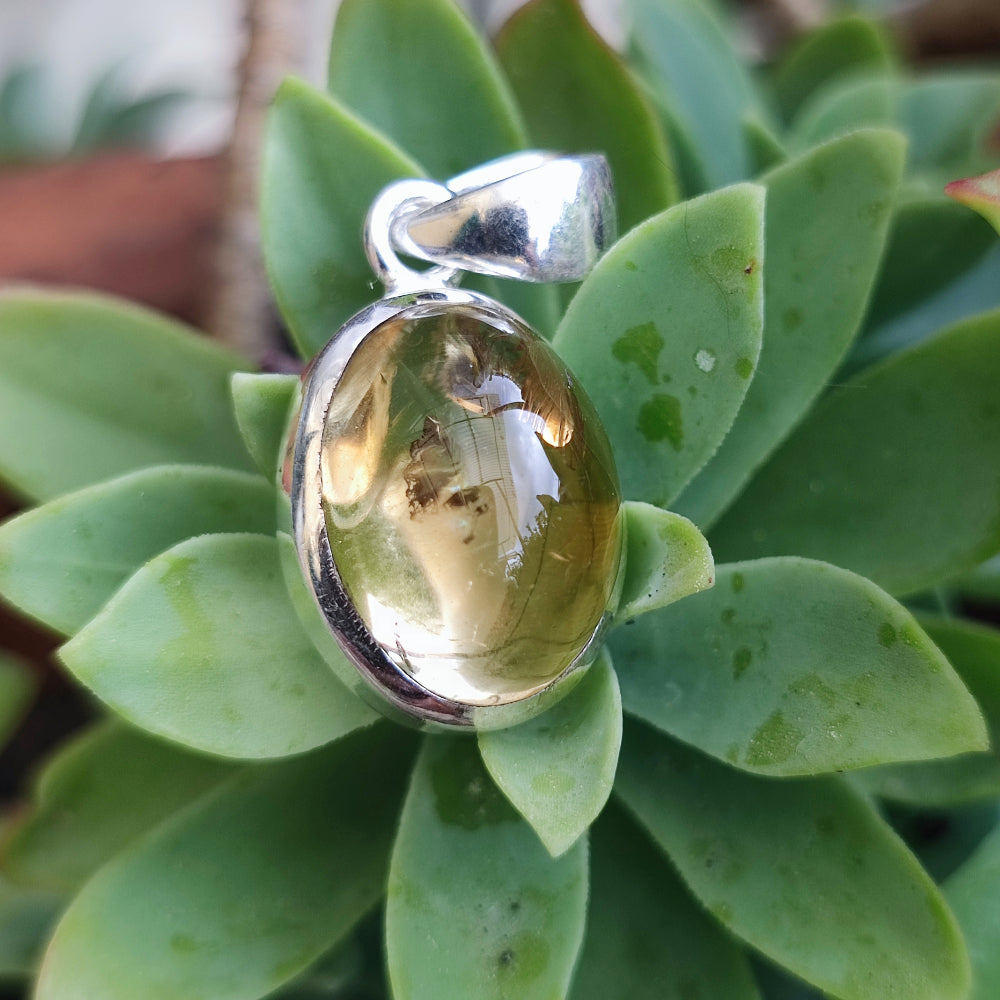 Ciondolo etnico in argento 925 con pietra - SHELI