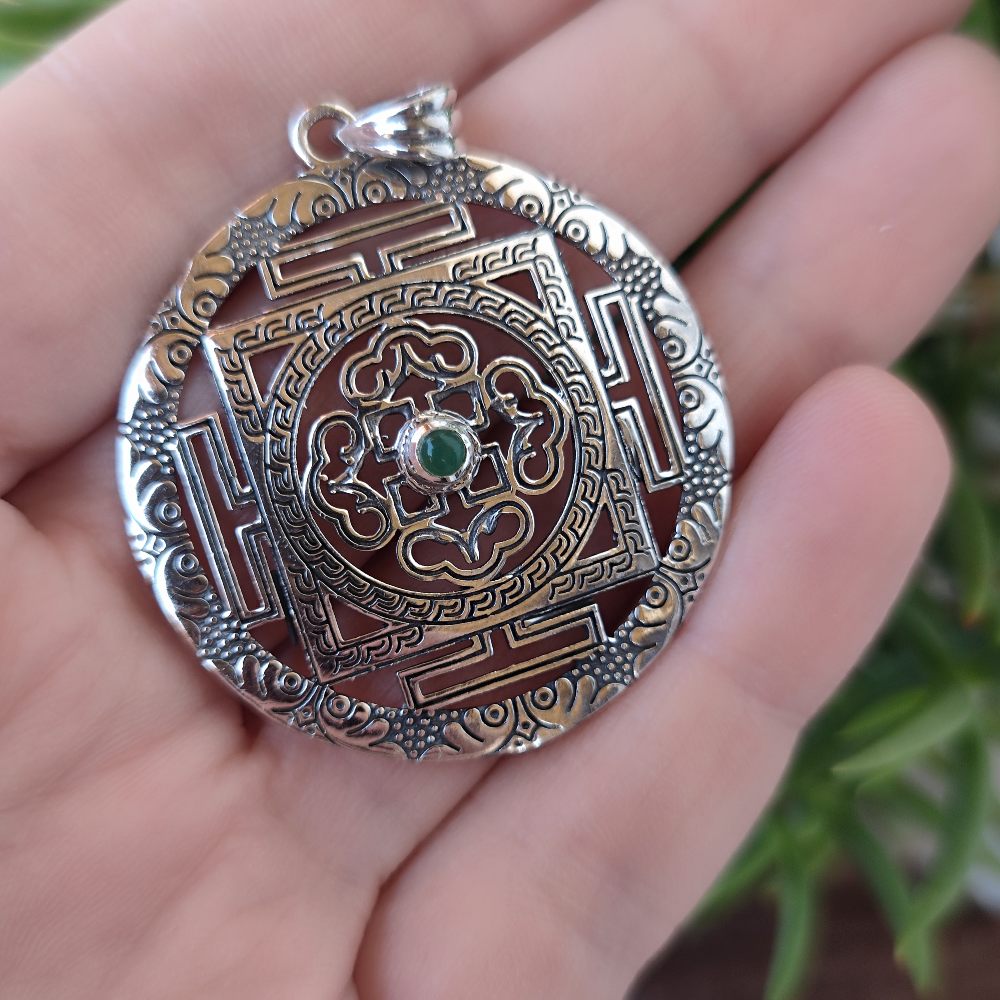 Ciondolo etnico in argento 925 con pietra - SONAKAIA
