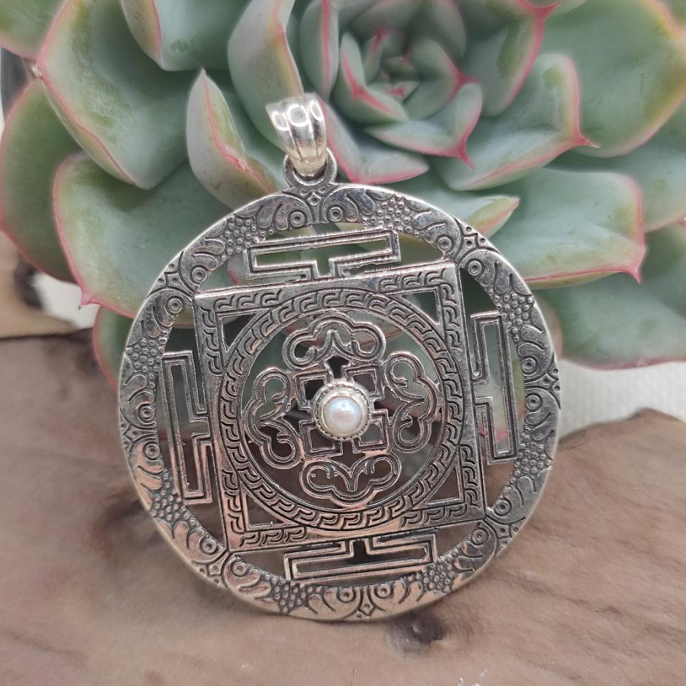 Ciondolo etnico in argento 925 con pietra - SONAKAIA