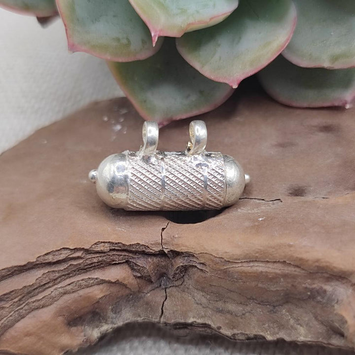 Ciondolo etnico porta preghiere argento 925 - RAYADURG