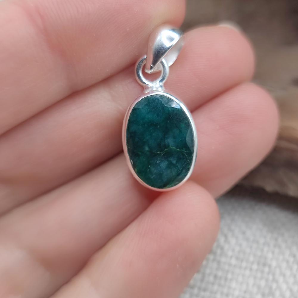 Ciondolo ovale in argento 925 radice di rubino - SINGAPUR