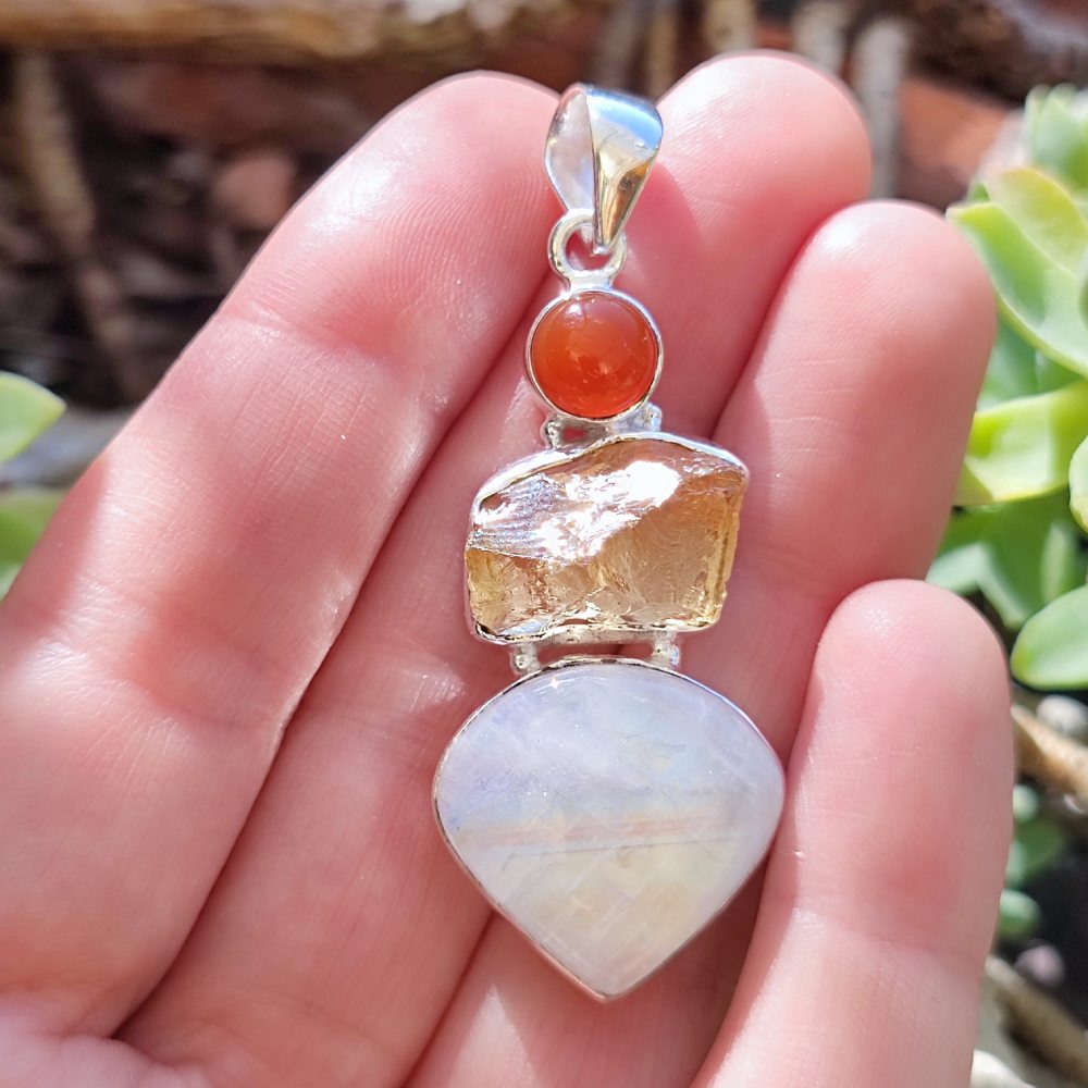 Ciondolo etnico in argento 925 con pietra - SATLASANA