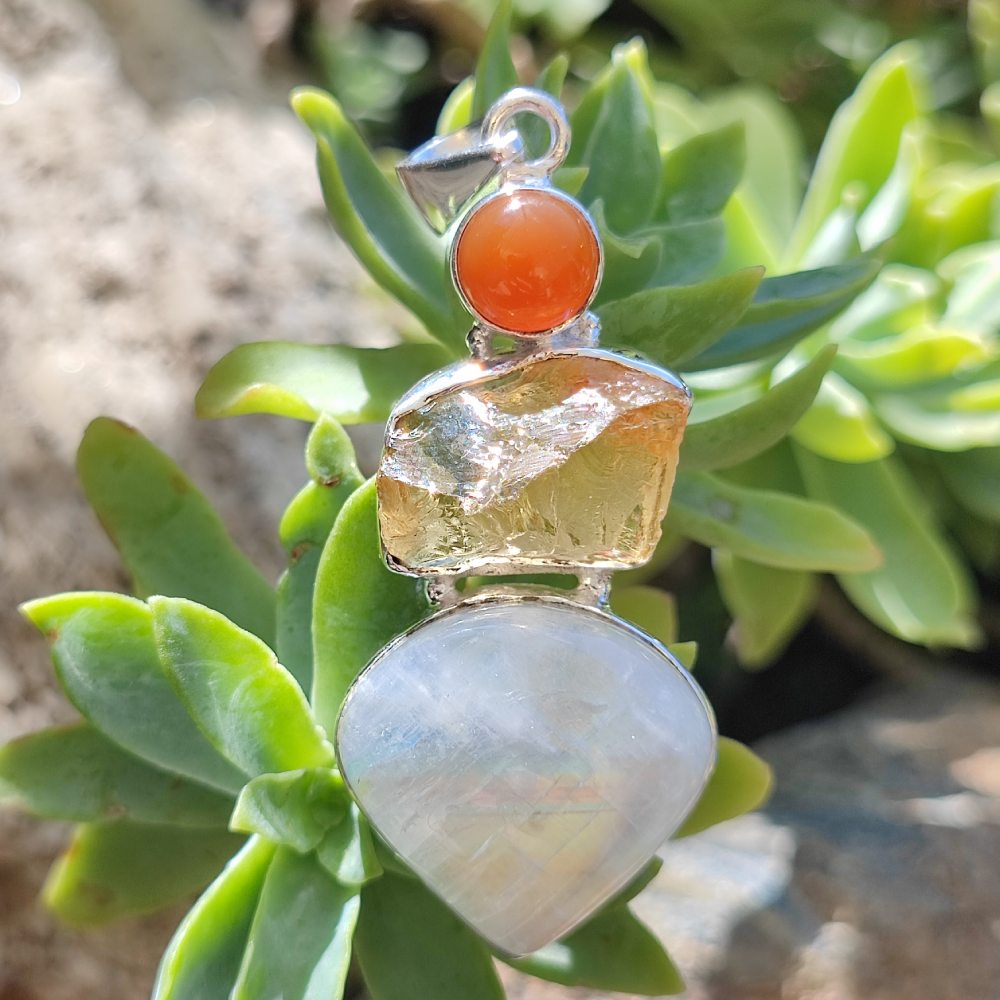 Ciondolo etnico in argento 925 con pietra - SATLASANA