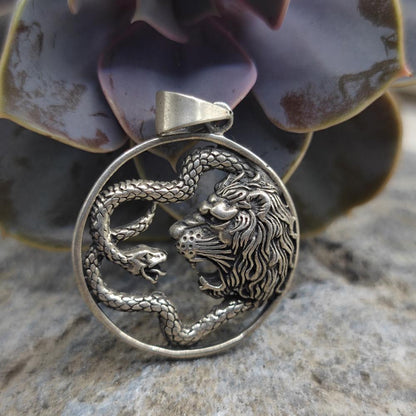Ciondolo argento 925 leone e serpente - NAVIRA