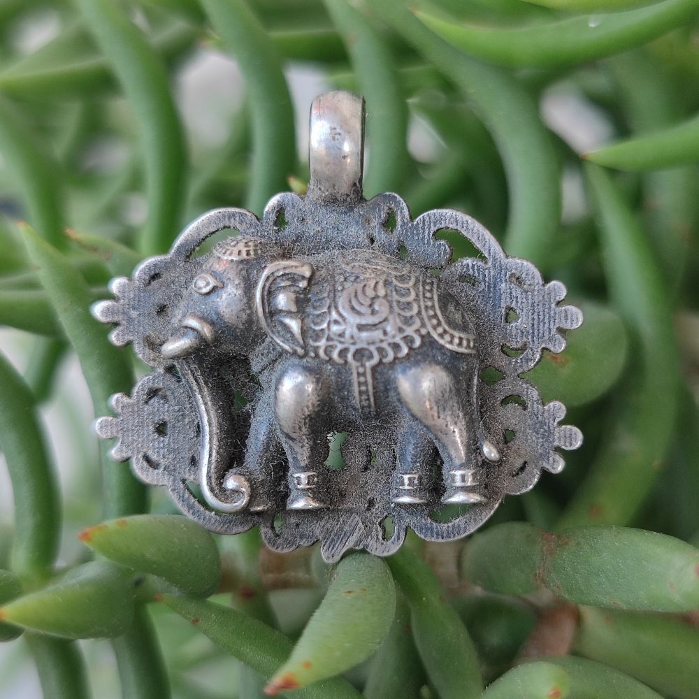 Ciondolo elefante in argento 925 - ODRARIPUR