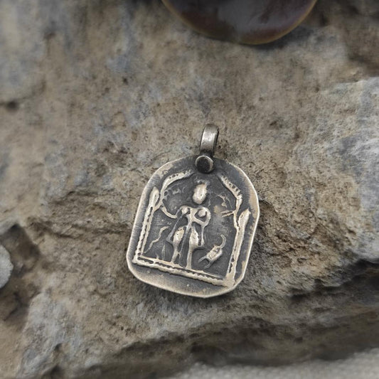 Ciondolo in argento antico Kali - CHANDRAKANT
