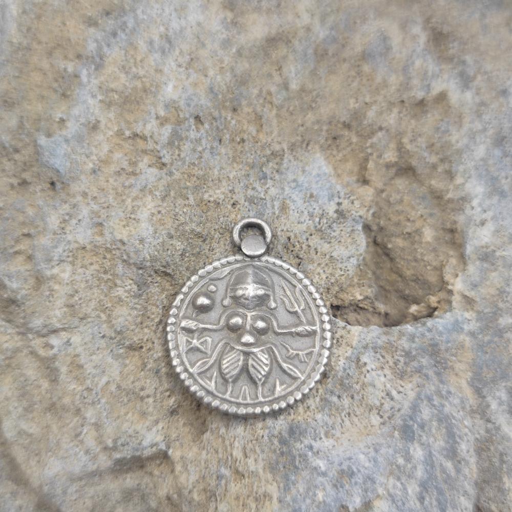Ciondolo etnico in argento antico Shiva - CHANDPOLE
