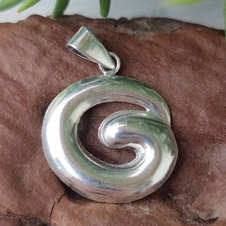 Ciondolo artigianale in argento 925 - PINKASURAT