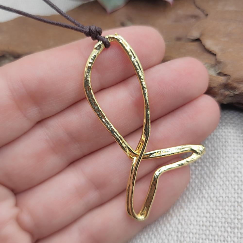 Ciondolo artigianale in ottone dorato pesce - MACHALI