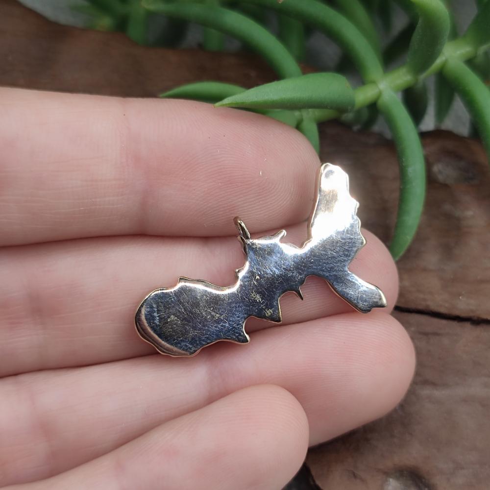 Ciondolo in bronzo giallo - ISOLA D'ELBA