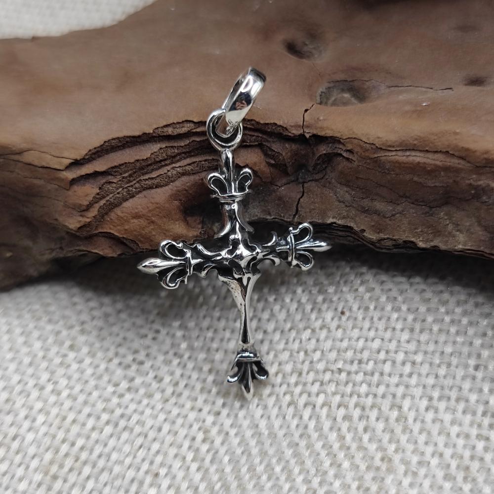Ciondolo a croce in argento 925 - RAYACHOTI