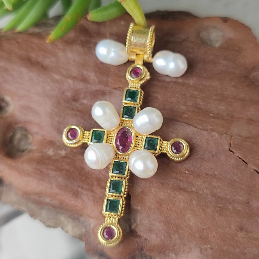 Ciondolo croce in argento 925 dorato con pietra - LULUNG